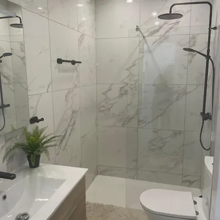 Nowoczesny Przy Plazy Terra La Matta Torrevieja